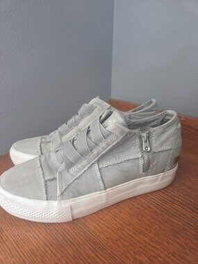 Blowfish Malibu Gray Canvas High Top Sneakers Hidden Wedge  Sz 11